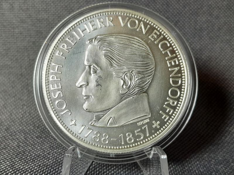 Silbermedaille Deutschland 5 Mark Replikat 1993 1959 Joseph Freiherr von Eichendorff 1 Oz Unze Silbermedaille Deutschland 5 Mark Replikat 1993 1959 Joseph Freiherr von Eichendorff 1 Oz Unze