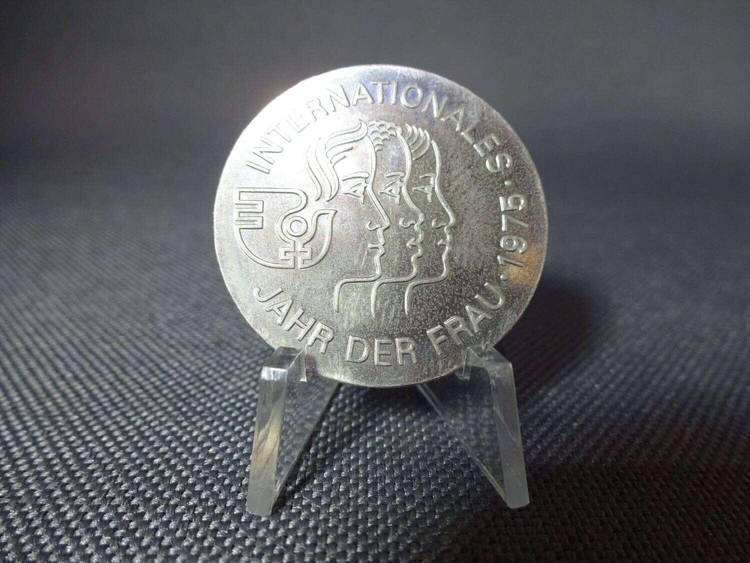 Münze DDR 1975 5 Mark Internationales Jahr der Frau