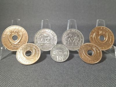Münzen Set Ostafrika 1937 1943 1949 1950 1951 1952 5 10 50 Cents 1 Shilling Löwe George VI. Erhaltung Münzen Set Ostafrika 1937 1943 1949 1950 1951 1952 5 10 50 Cents 1 Shilling Löwe George VI. Erhaltung