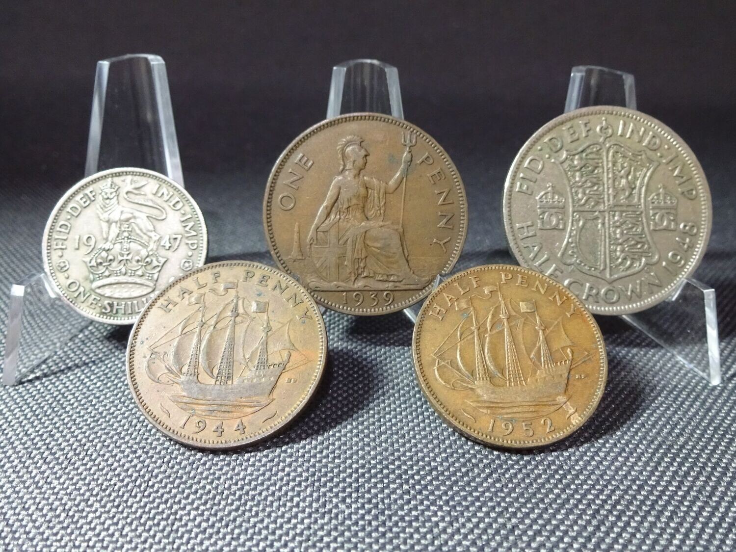 Münzen-Set England 1939 - 1952 Half Penny Shilling Crown Krone Britannia George VI.