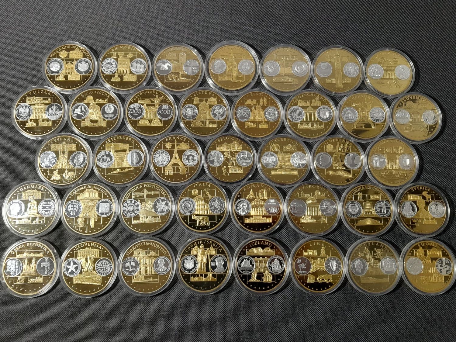 Medaillen Set Europa Währung Wahrzeichen Architektur 38x Länder Denkmal Vergoldet