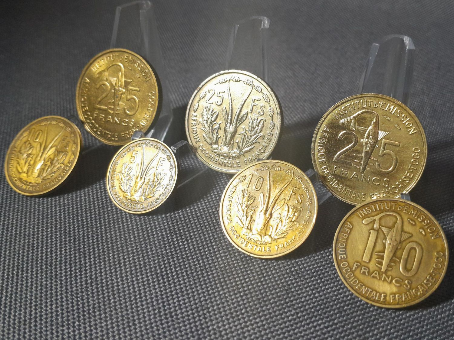 Münzen Set Französisch Westafrika Togo 1956 1957 5 10 25 Francs Erhaltung! Münzen Set Französisch Westafrika Togo 1956 1957 5 10 25 Francs Erhaltung!