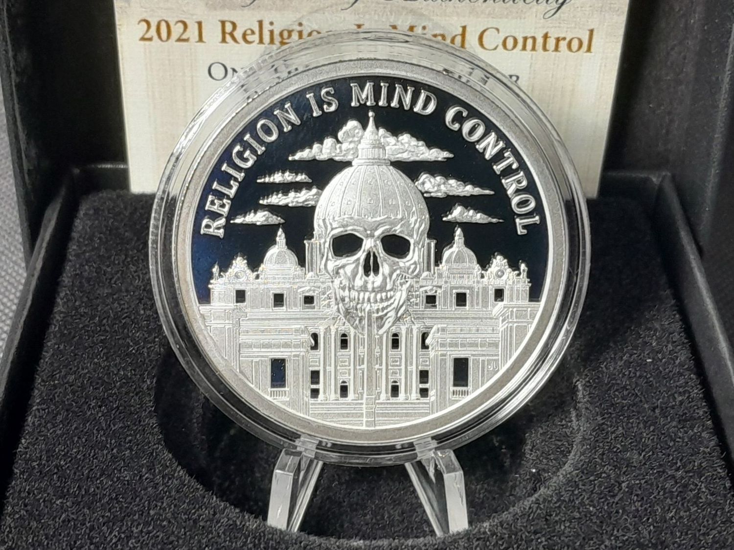 Silbermedaille USA 2021 Religion is Mind Control Vatikan Silver Shield PP Proof 1 Oz Unze