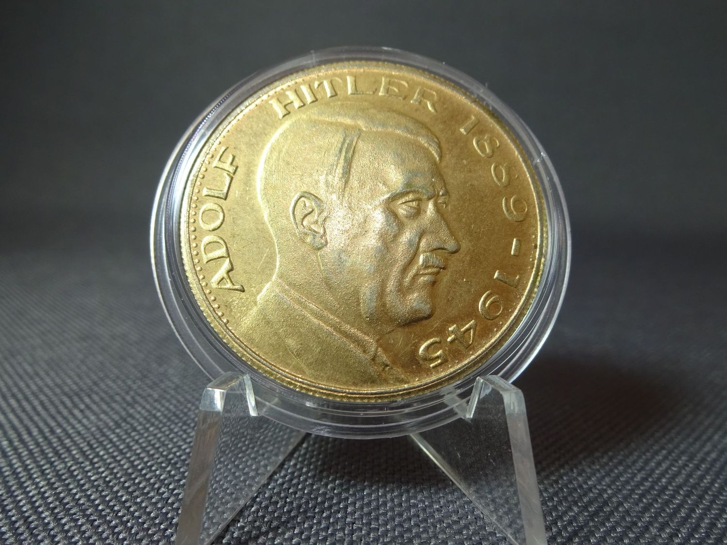 Medaille Drittes Reich Adolf Hitler 1889 - 1945 Nazi Ein Volk Ein Reich Ein Führer Vergoldet 2.