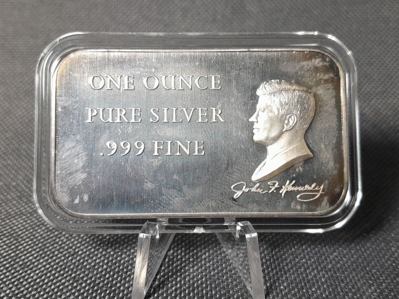 Silberbarren USA President John F. Kennedy Signatur Madison Mint Bunte Patina 1 Oz Unze
