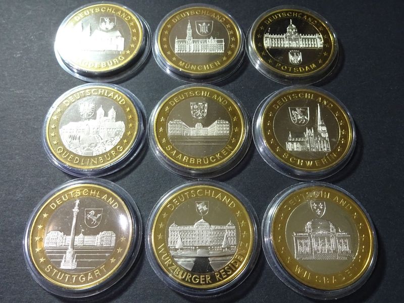 Medaillen Set 9x Städte Architektur Gebäude Deutschland Magdeburg - Wiesbaden Wahrzeichen