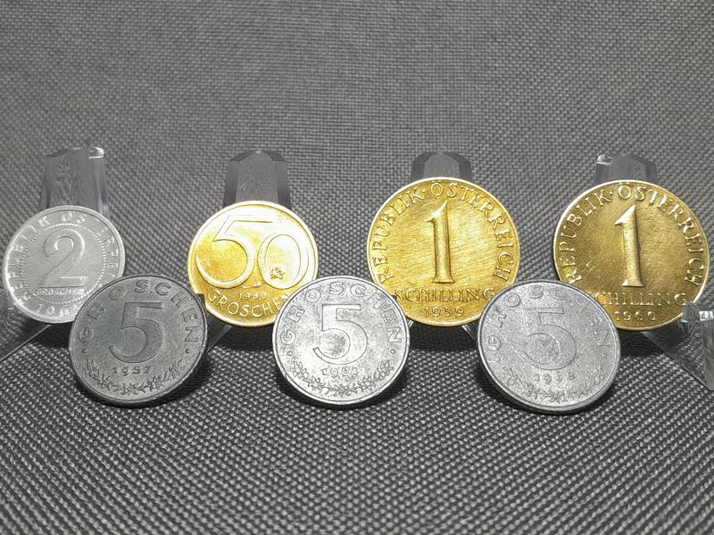Münzen Set Österreich 1957 1959 1960 1961 1965 1968 1 2 5 50 Groschen Schilling Erhaltung! Münzen Set Österreich 1957 1959 1960 1961 1965 1968 1 2 5 50 Groschen Schilling Erhaltung!