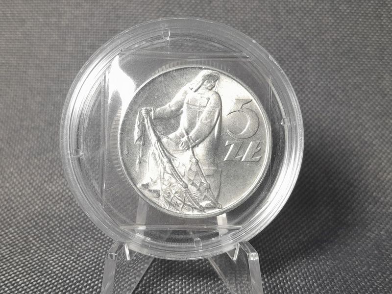 Münze Polen 1974 5 Zloty Fehlprägung Erhaltung Münze Polen 1974 5 Zloty Fehlprägung Erhaltung