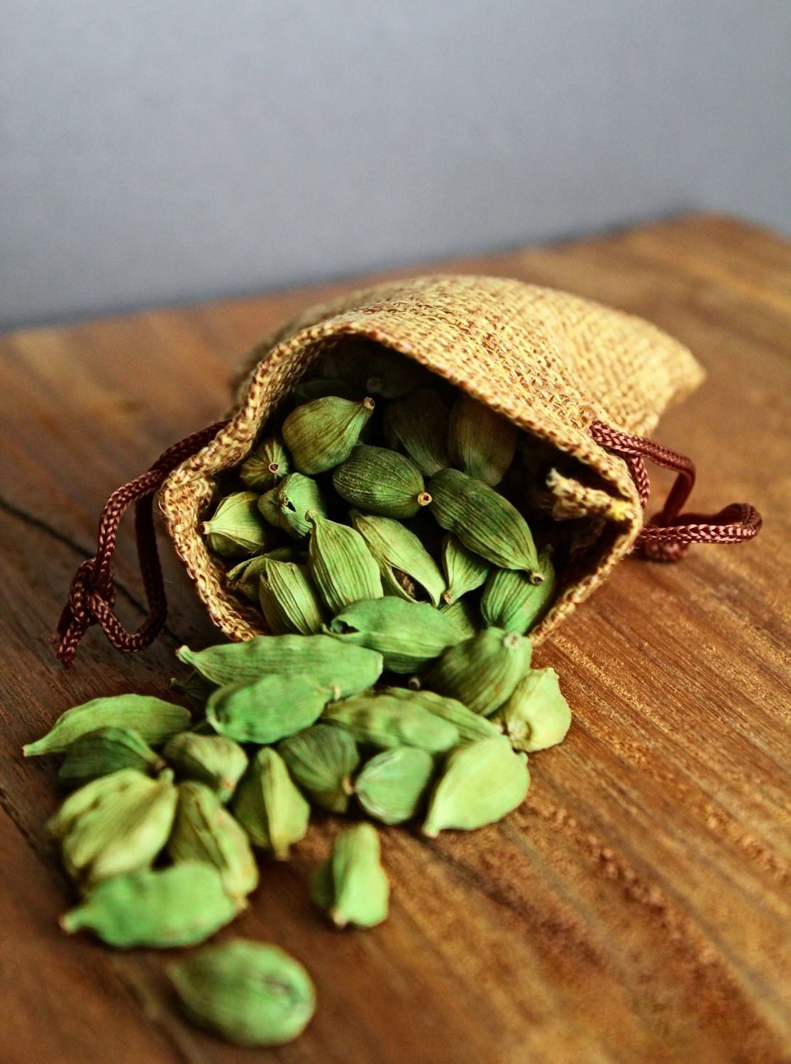 Cardamom Fragrance Oil - หัวน้ำหอมกลิ่น ลูกกระวาน