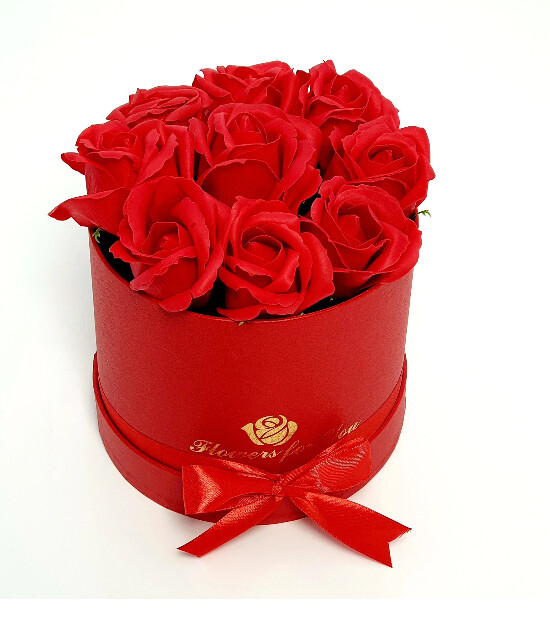 Buchet de trandafiri in cutie , 3 Culori diferite