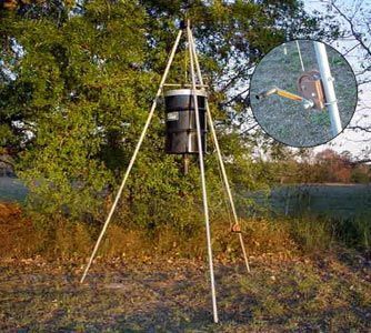 325 lb Winch Up Deer Feeder w/ Solar Elite Timer
