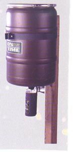 Dock Post 32 Gallon Feeder w/ Elite Timer & Internal Funnel