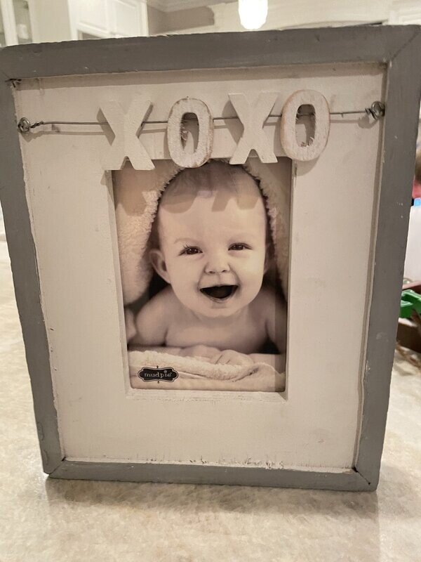 Mudpie XOXO Picture Frame