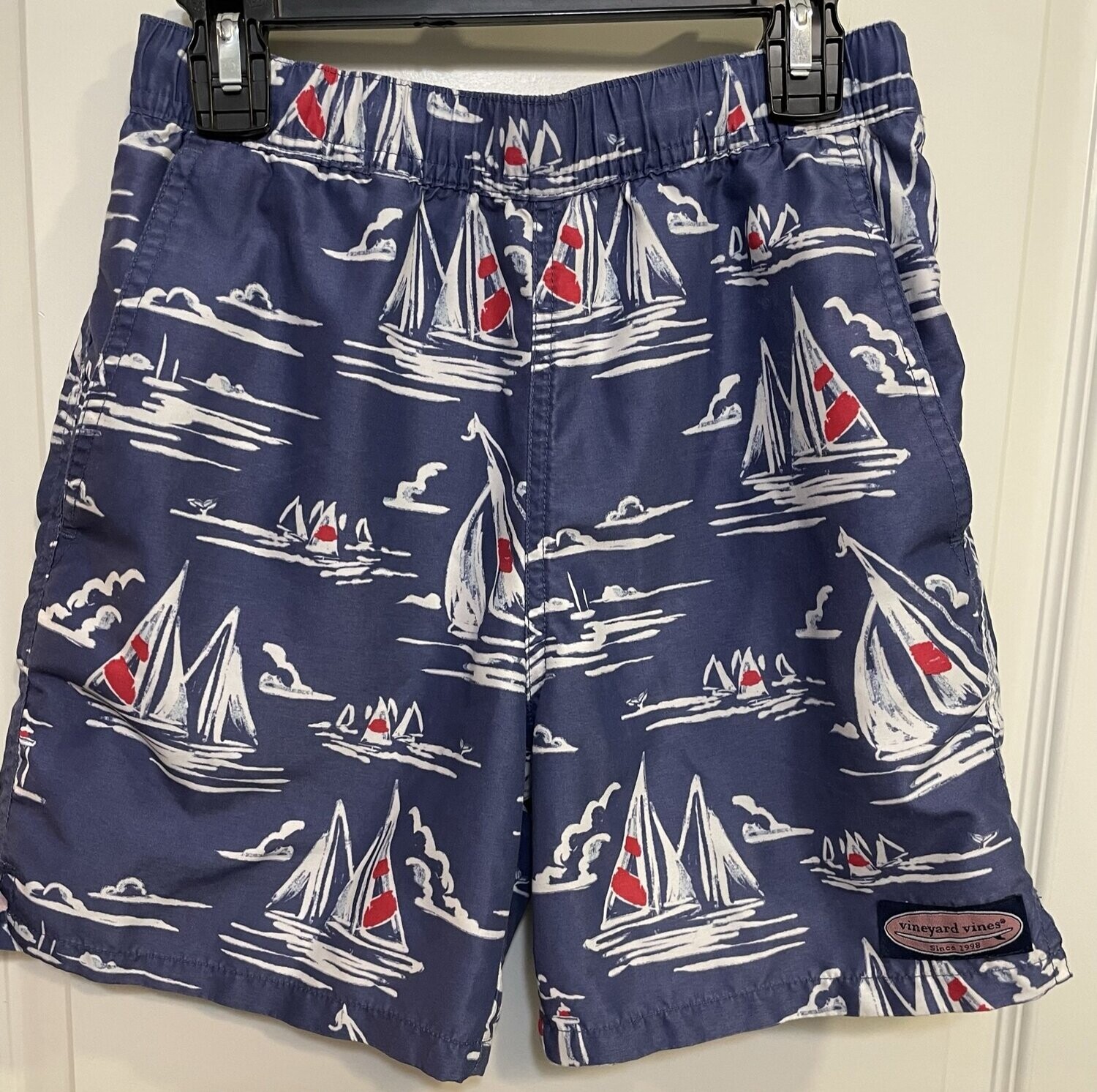 Bathing Suit Bottoms/Swim Tops
STARTING @, Pattern: Vineyard Vines Sailboats (Blue) sz 8-10