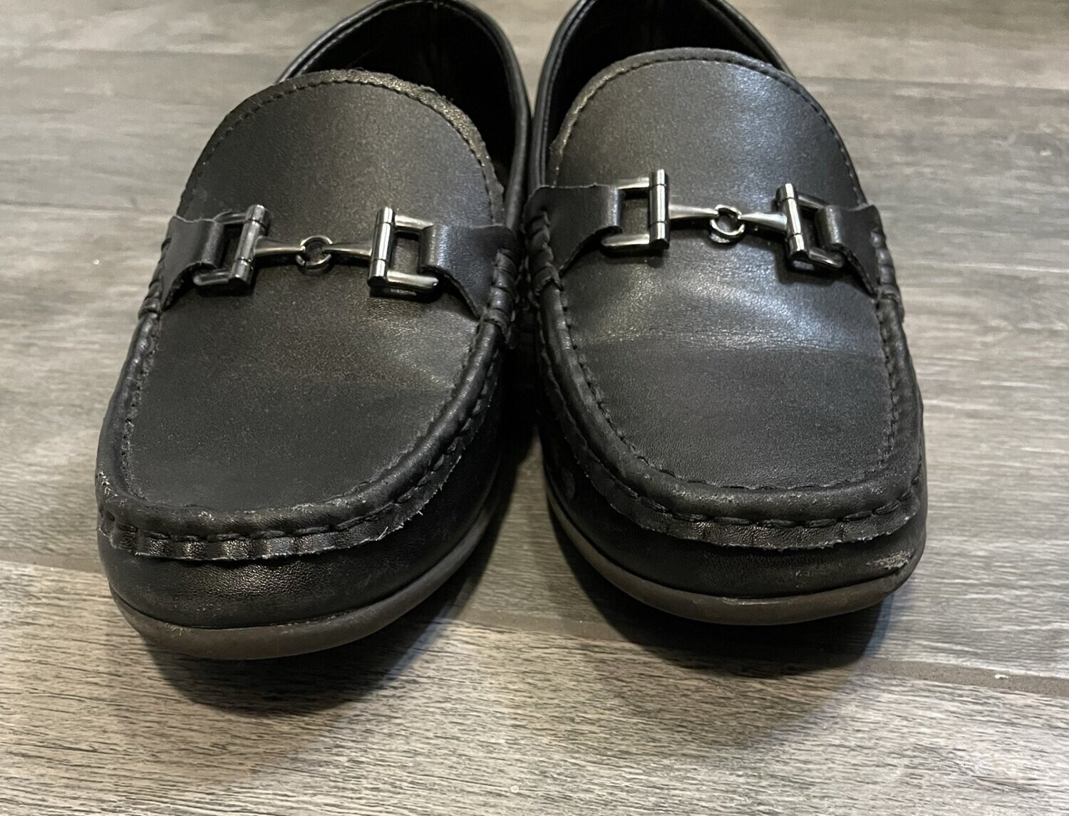 Shoes
STARTING @, Option: Steve Madden Black Dress Shoes (sz 5)