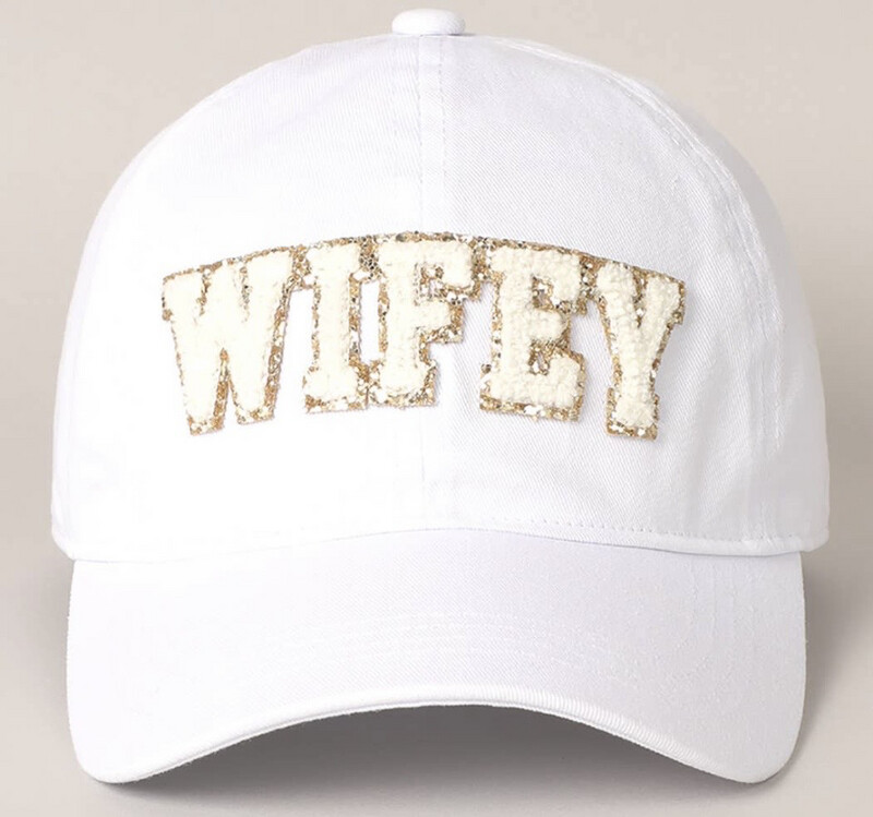 WIFEY Chenille Letter Patch
Cotton Baseball Cap