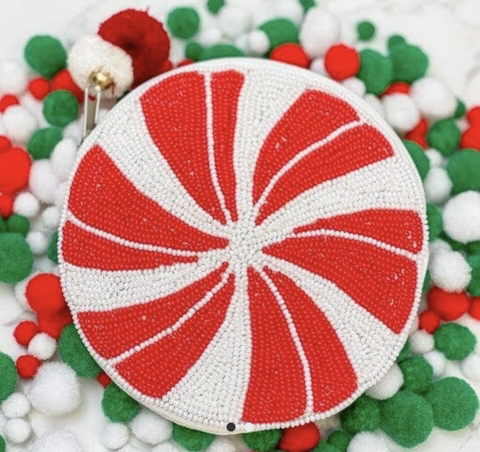 Peppermint Beaded
Coin Pouch