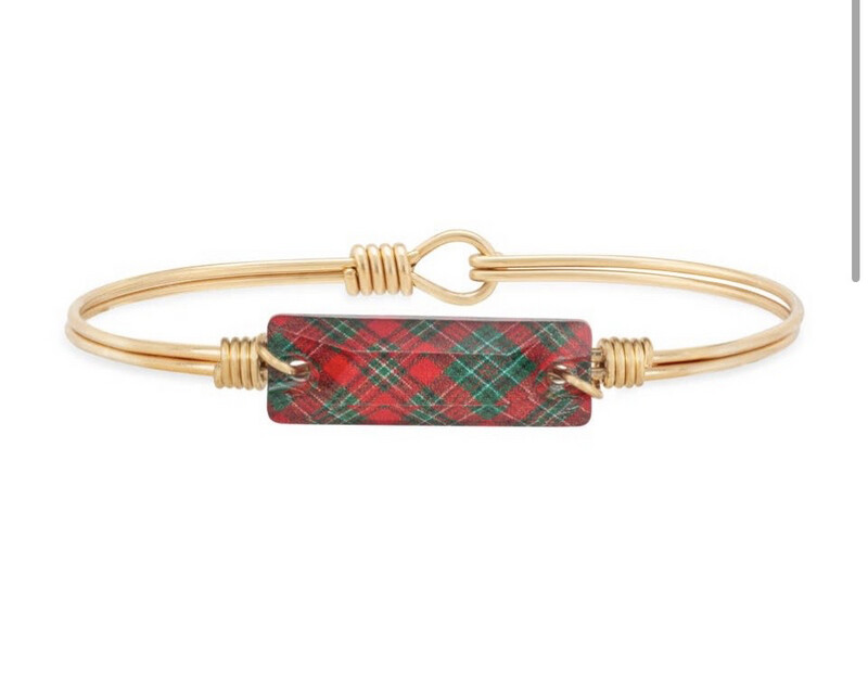 Hudson Bangle Bracelet In Holiday Cheer
Brass Tone