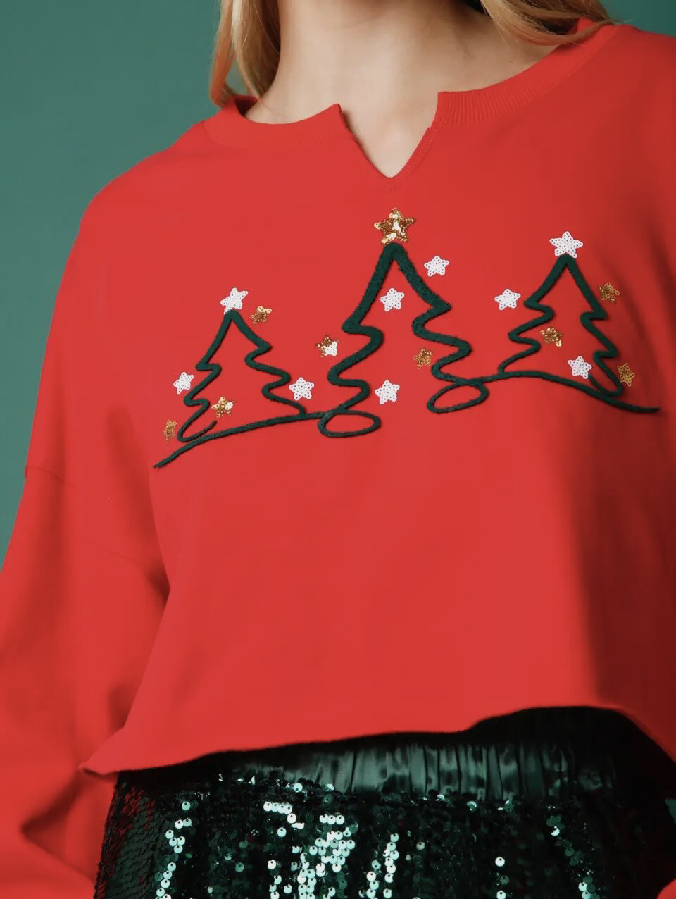 Christmas Tree Embroidered
Crop Sweatshirt