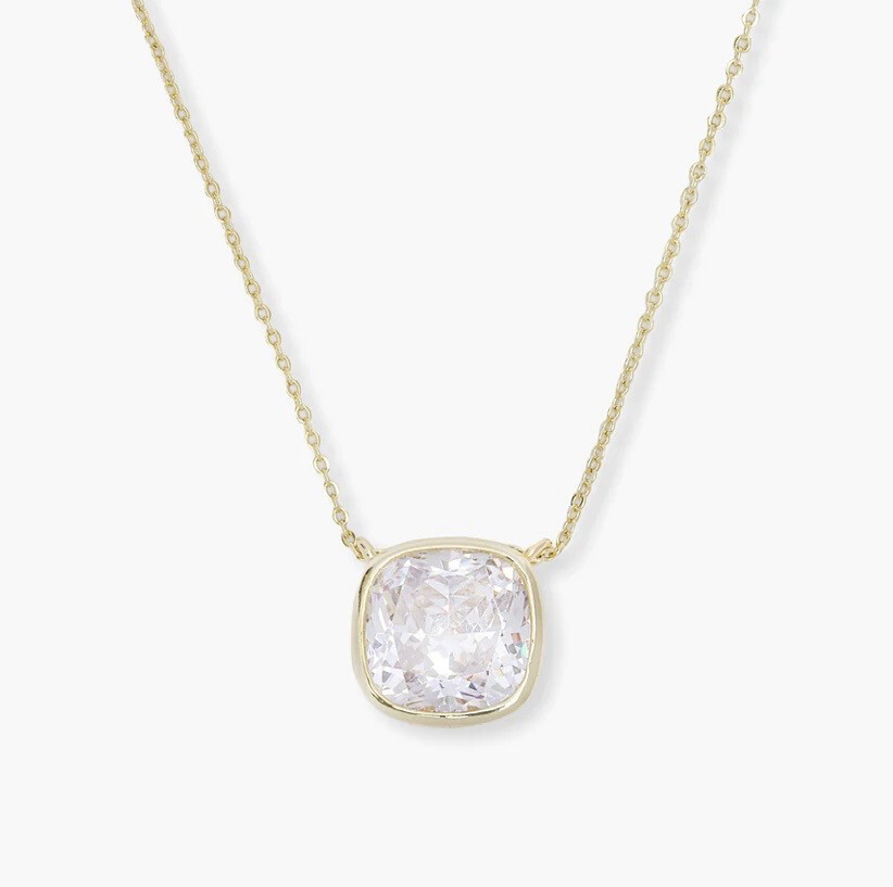Duchess Pendant Necklace