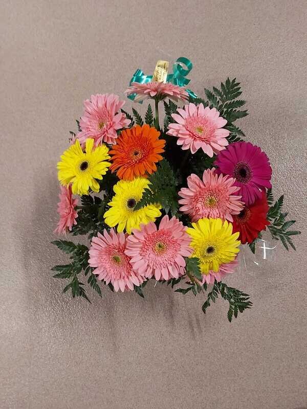 Cesta de gerberas