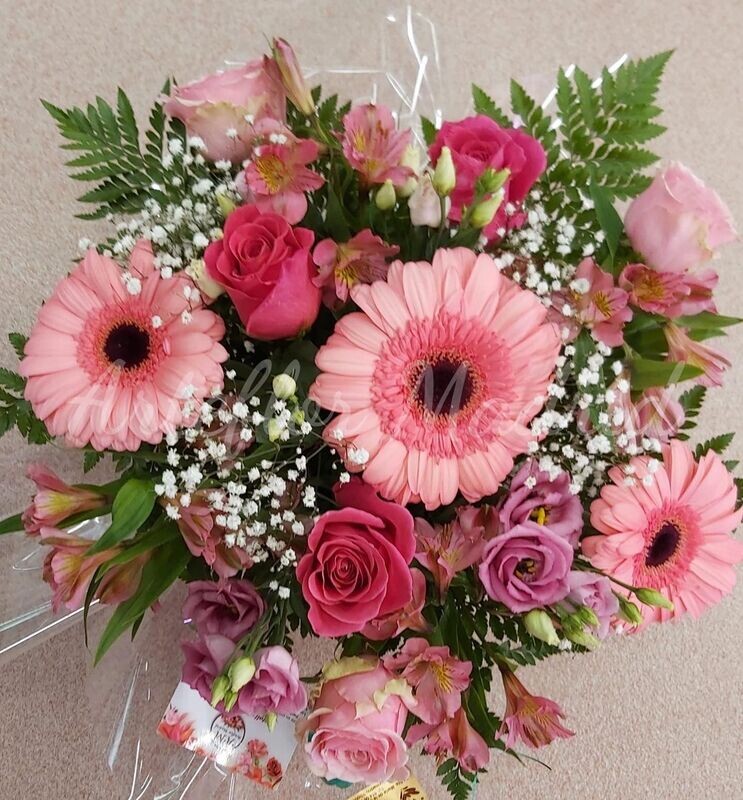 Ramo de flores rosas