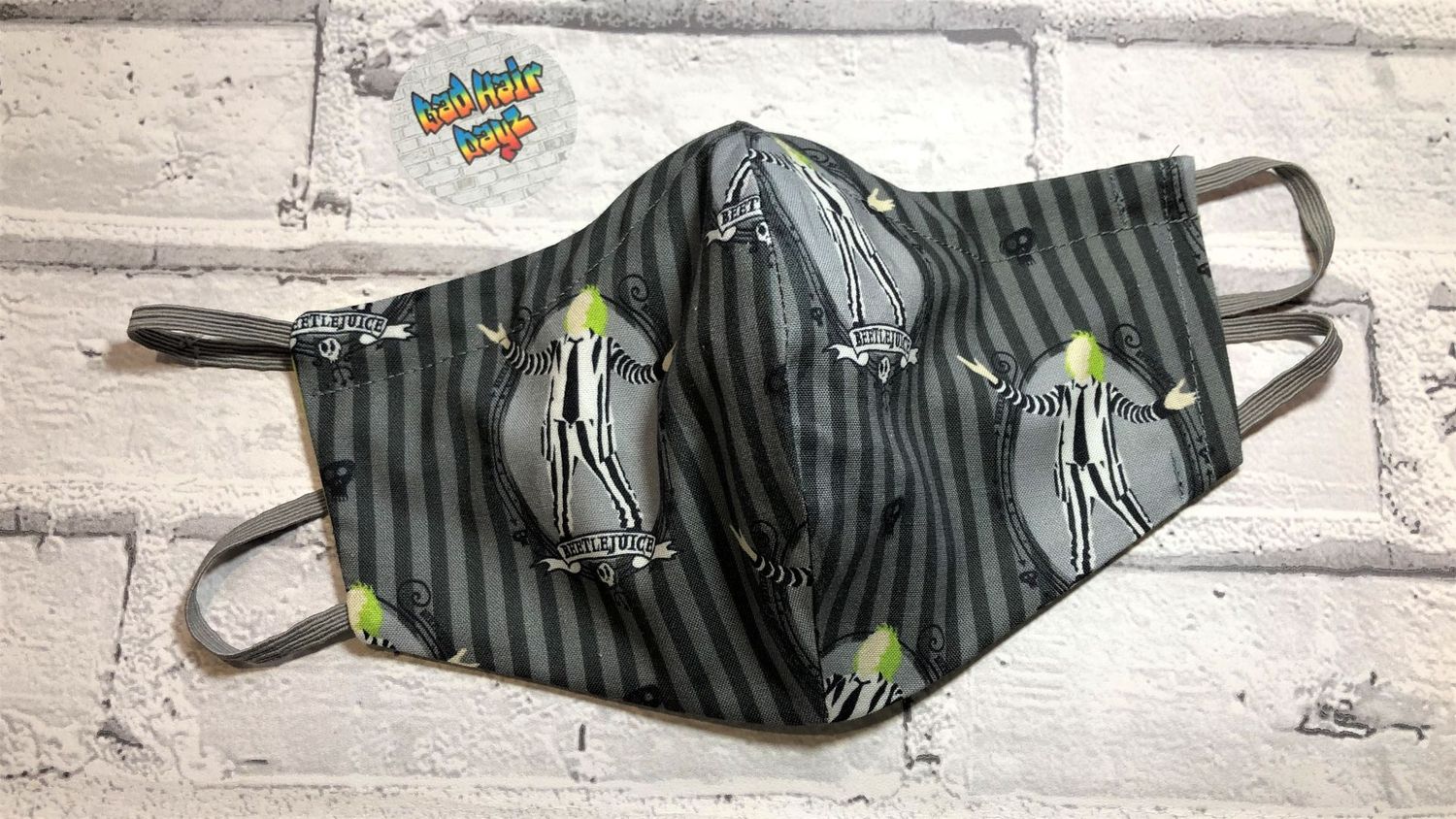 It's Showtime! Reversible Face Mask