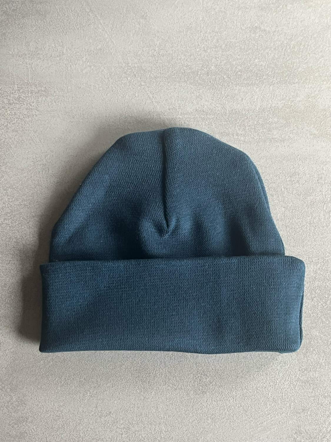 Babymuts met naam: Petrol Groen