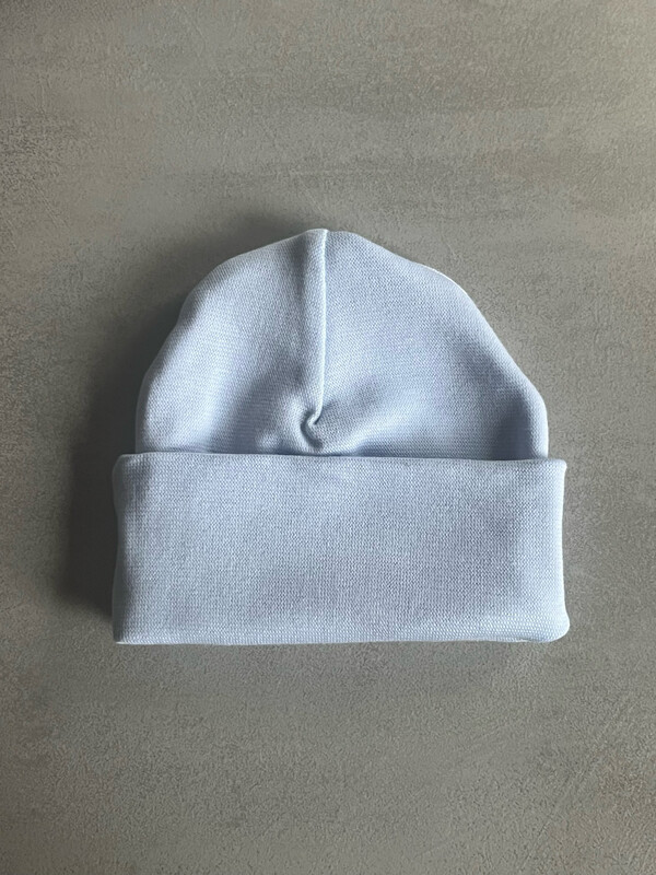 Babymuts met naam: Licht Blauw
