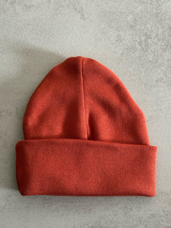 Babymuts met naam: Autumn