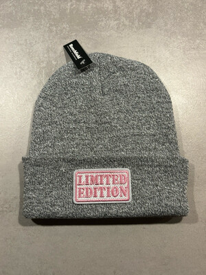 Muts/Beanie “Limited Edition” roze patch