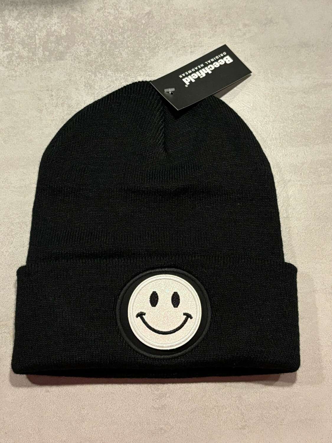 Muts/Beanie Zwart Smiley Glitter Wit
