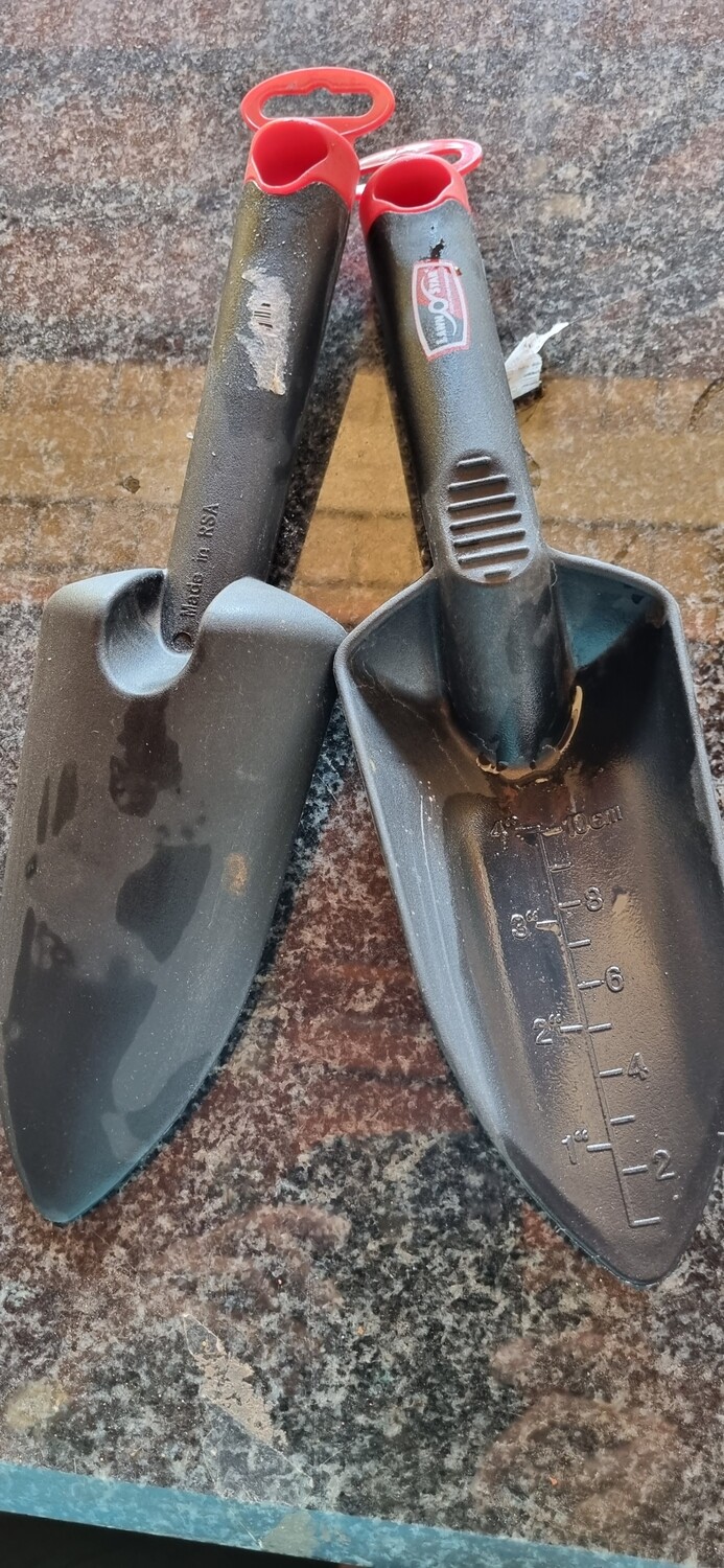 Hand spade plastic 10cm