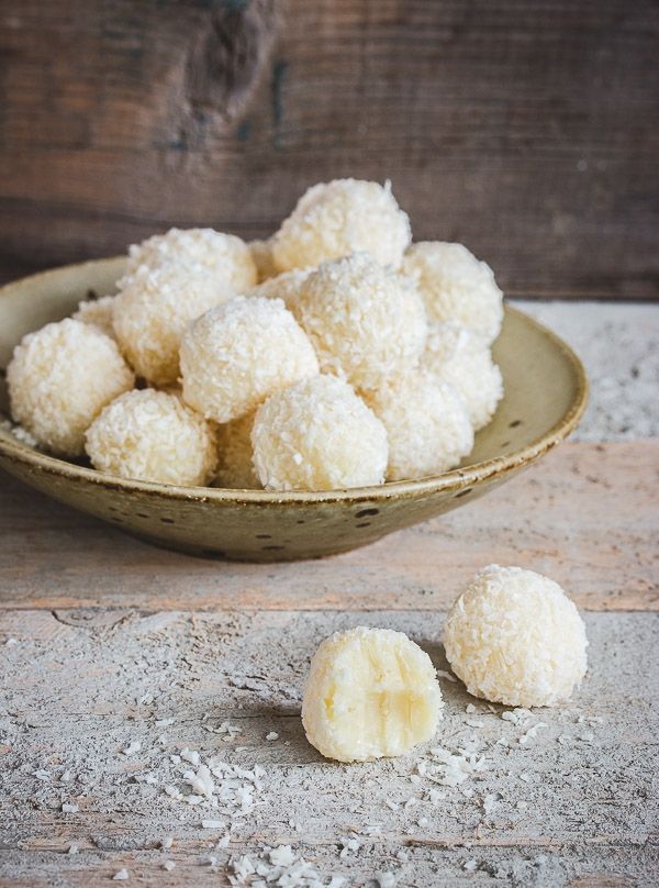 Condensmilk coconut truffels