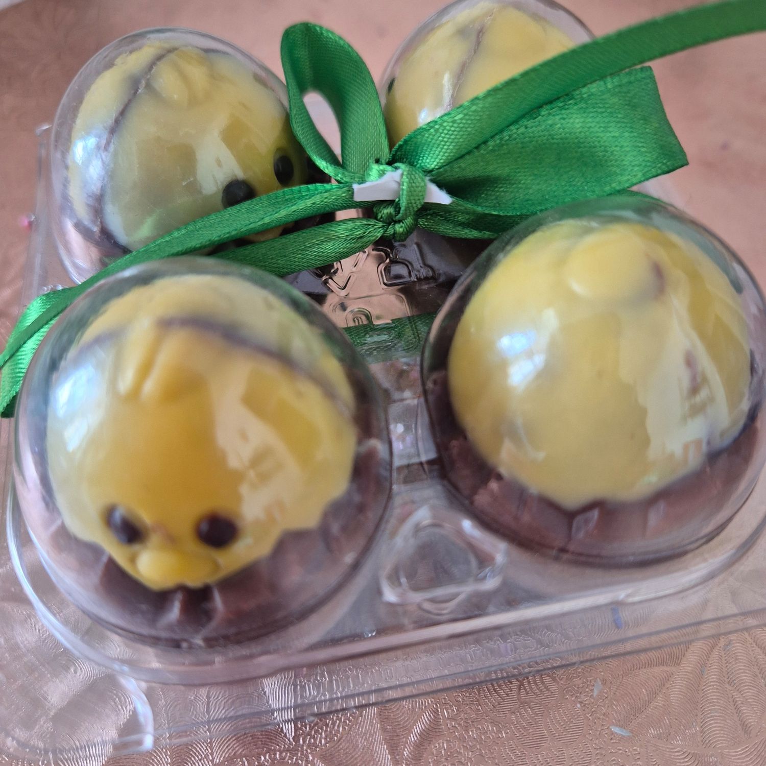 4 piece mini chicks