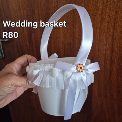 Beautiful bridal mandjie