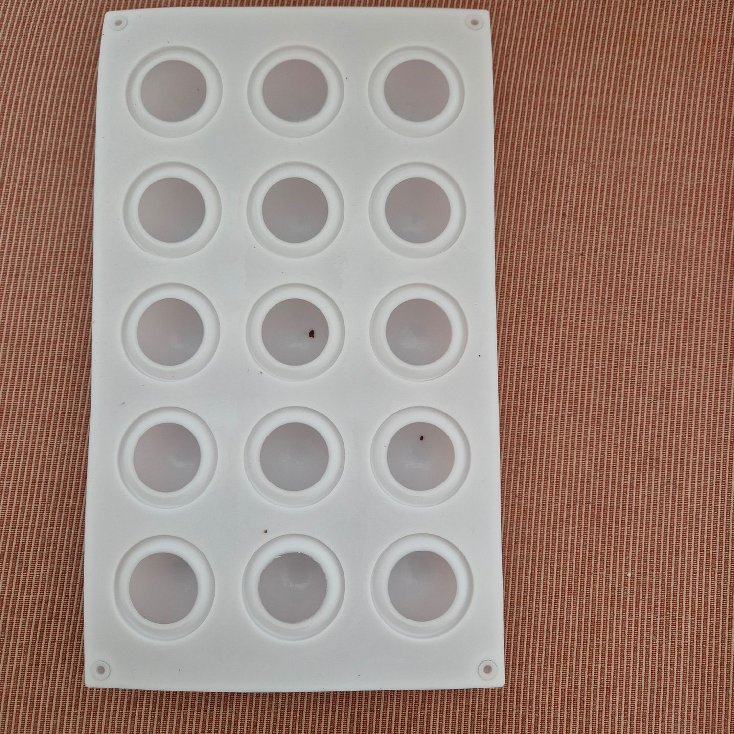 Round balls silicone mold
