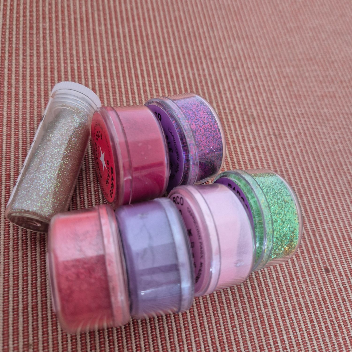 Colour powder