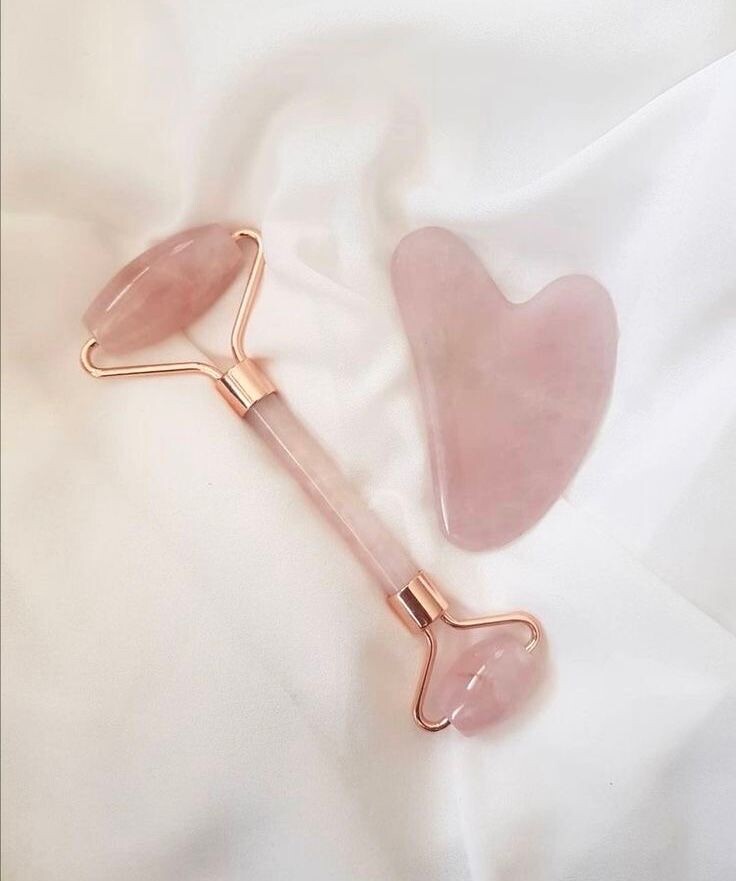 Gua Sha & Jade Roller Set Pink
