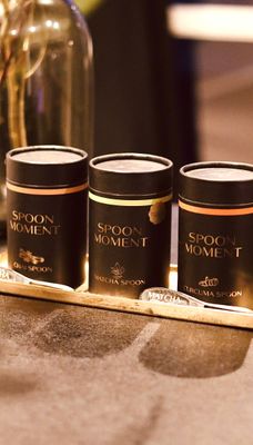 Spoon Moment