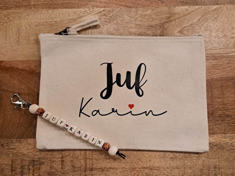 Etui & sleutelhanger Juf (of meester) met naam