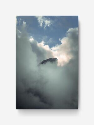 Bildlizenz Between The Clouds