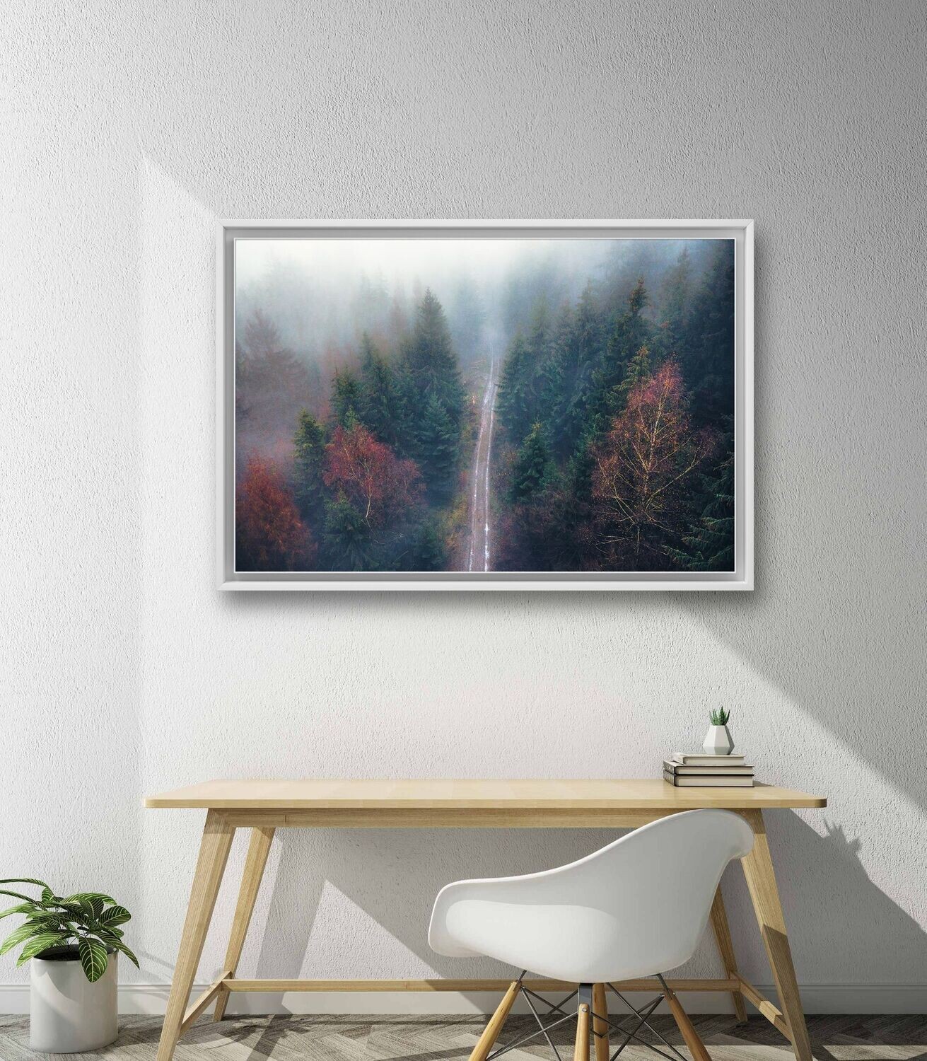 Wandbild Misty Forest - Alu-Dibond im weißen Schattenfugenrahmen