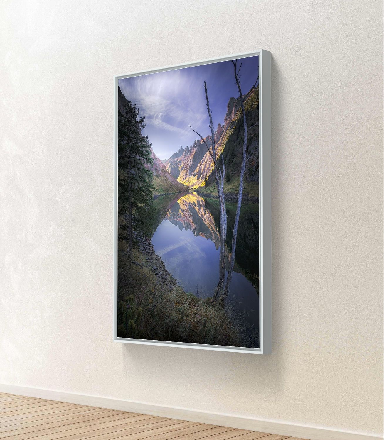 Wandbild Hidden Wonder - Alu-Dibond im weißen Schattenfugenrahmen - 3D-Ansicht