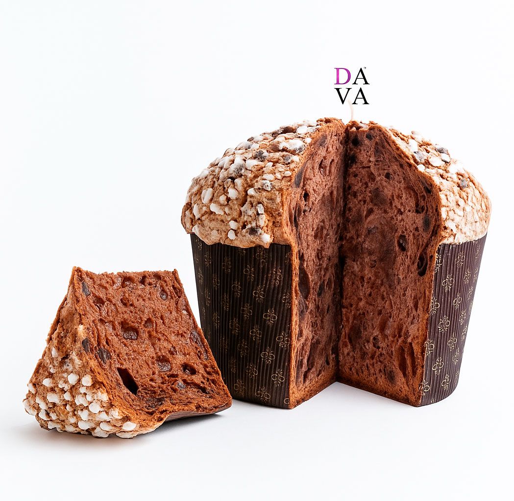 Panettone artigianale frutti di bosco e cioccolato con impasto al cioccolato