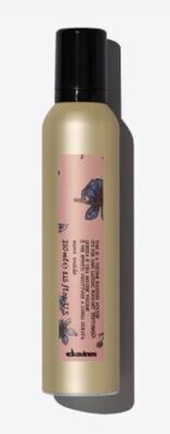 DAVINES Volume Boosting Mousse More Inside 250ml