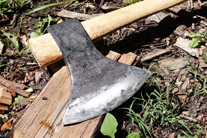 Hache Rinaldi modèle 311 - type Cadore large