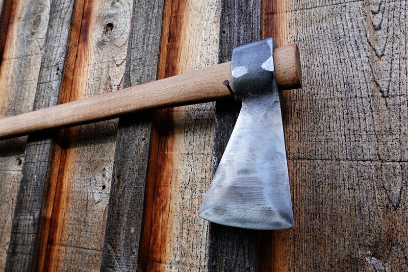 Hache traditionnelle type Trade Axe - 1200, 1500 ou 2000g