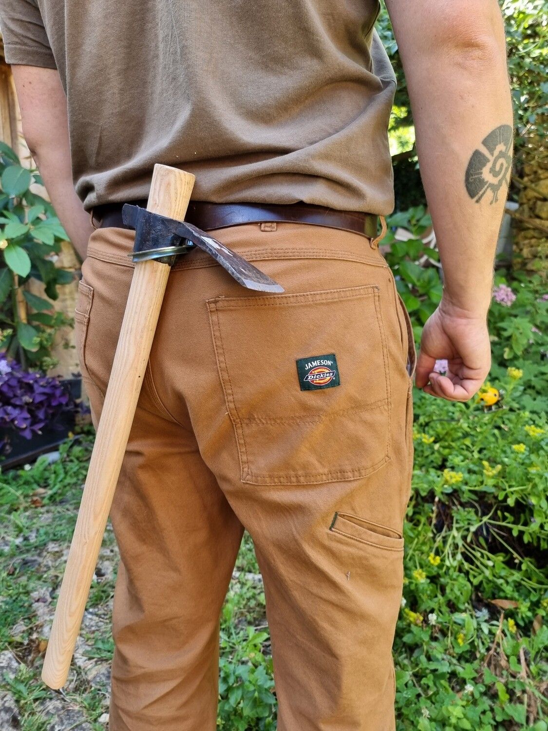 porte outil (houette, sapie ou hachette) supplémentaire