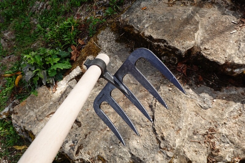 Croc Verdugo à cinq dents - avec manche en bois 140cm